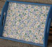 daisy serving tray