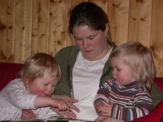 bedtime story reading